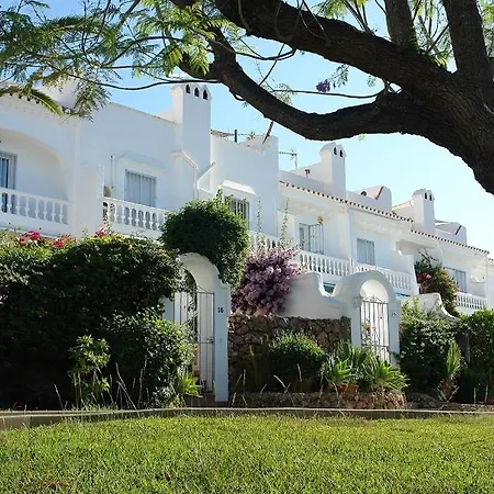 بيت للعطل Jardines De 18 Menyber نيرخا